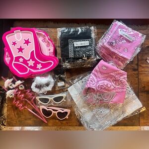 Rodeo bachelorette accessories